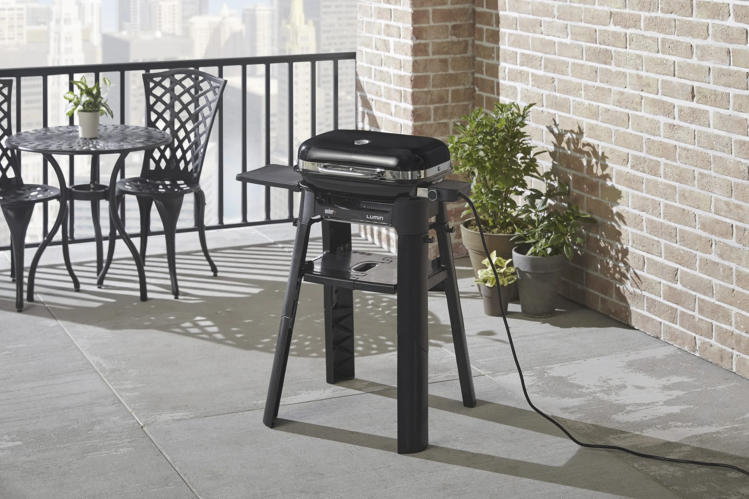 Weber Support avec pieds et tablette latérale / Pour barbecue électrique Lumin Compact, design pliable, crochets intégrés pour ustensiles, montage facile, 68 x 55 x 55,5 cm