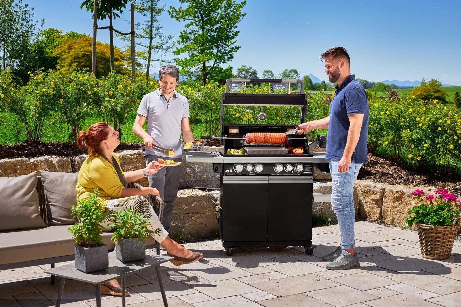 RÖSLE Pince à barbecue premium, de haute qualité avec grande surface pour retourner les aliments, système de fermeture breveté, acier inoxydable 18/10, lavable au lave-vaisselle