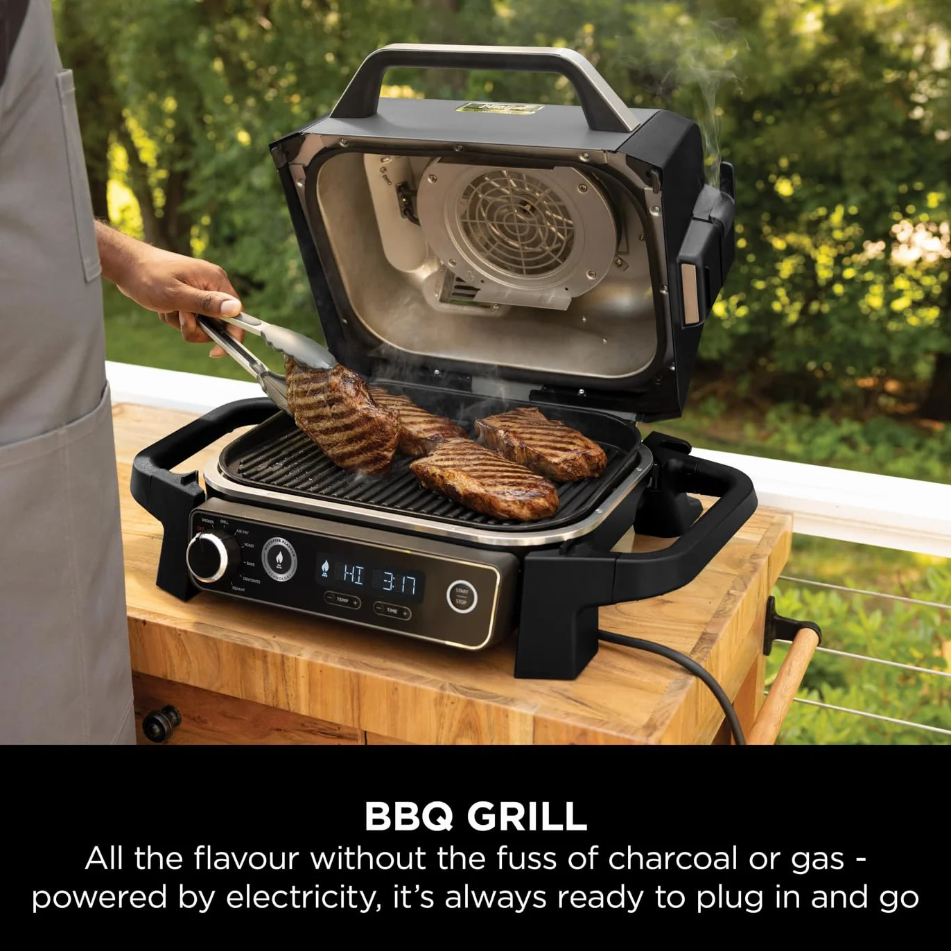 Ninja Woodfire Electric BBQ Grill & Smoker, 7-in-1 Outdoor Barbecue Grill & Air Fryer, Roast, Bake, Dehydrate, Uses Woodfire Pellets, Non-Stick, Portable, Gift for her / him, Grey/Black, OG701UK
