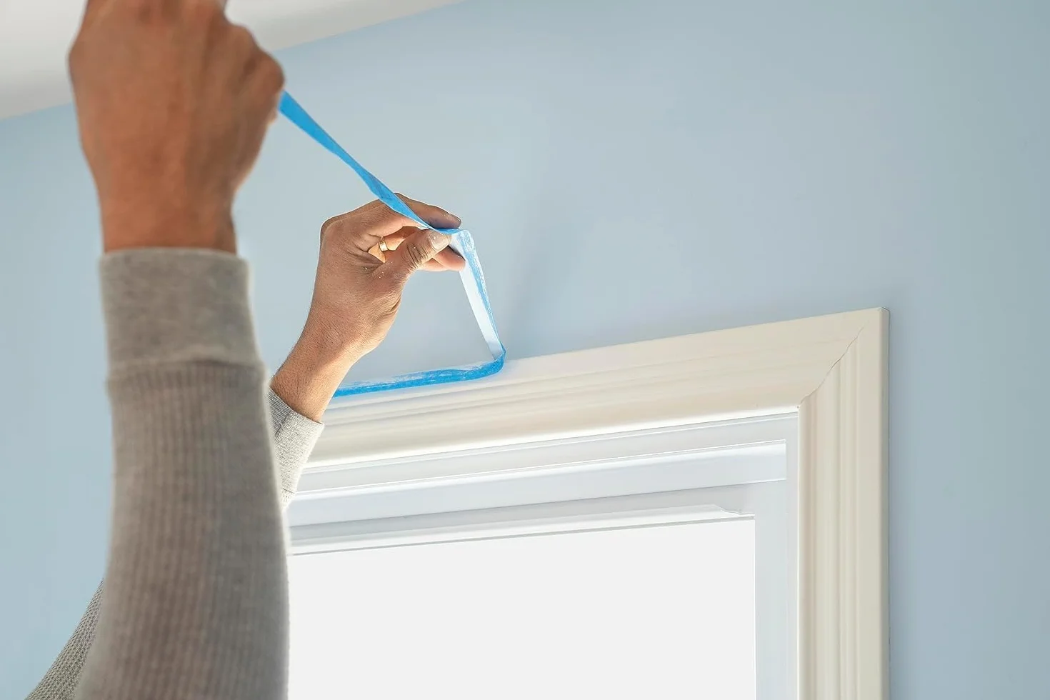 ScotchBlue Ruban de Masquage Multi-Surfaces 36 mm x 41 m 4 Rouleaux Adhésif Peinture Intérieur Extérieur 70% PEFC