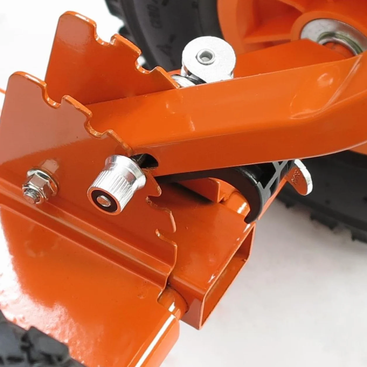 FUXTEC Pelle à Neige sur Roues Pliable 75 cm Largeur de Travail Hauteur 42 cm Hauteur réglable Angle de poussée réglable