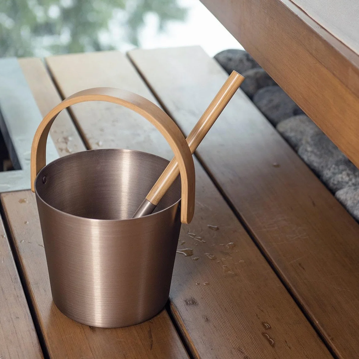 Louche de Sauna Aluminium Bambou Résistante à la Chaleur Champagne 43 cm