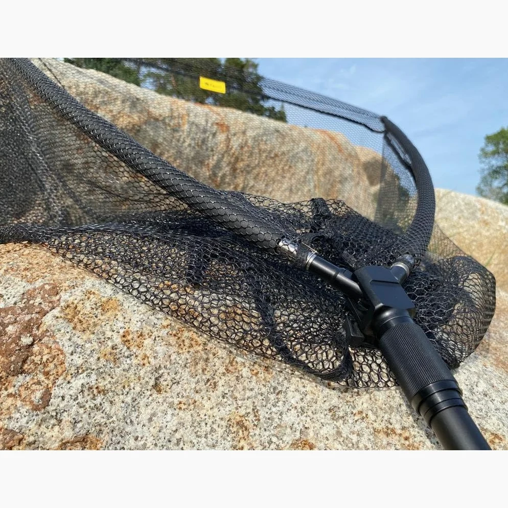 Épuisette CARP PREMIUM 105 cm / 42", 2 m de longueur de la barre, sélection du réseau caoutchouté/polyester, sélection de poignée nature/carbone, épuisette, accessoires de pêche, avec sac
