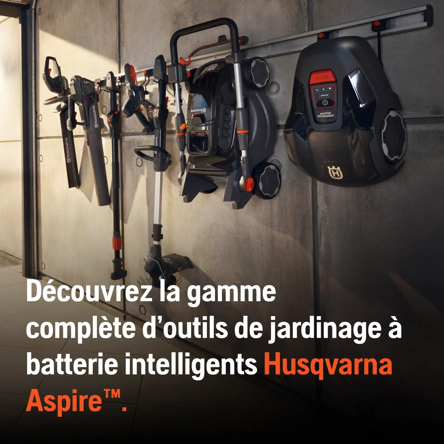 Husqvarna Aspire LC34-P4A Tondeuse à Gazon sans Fil avec Batterie 18 V et Chargeur, pour 500 m² de Surface de pelouse I Tondeuse à Gazon électrique (Panier collecteur de 30 l, Largeur de Coupe 34 cm,