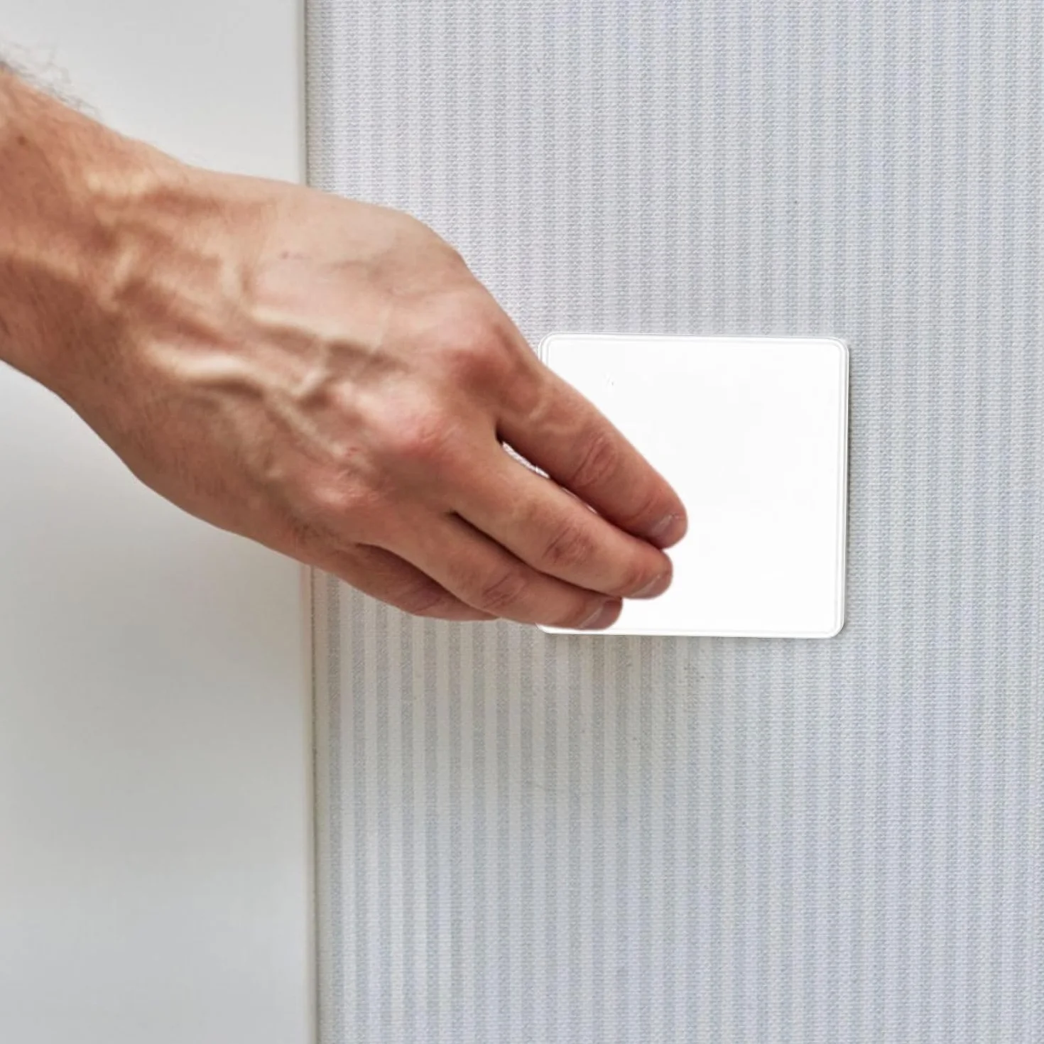 Cache-prises blanc 8,6 x 8,6 cm pour boîtier encastré avec vis 4 pièces